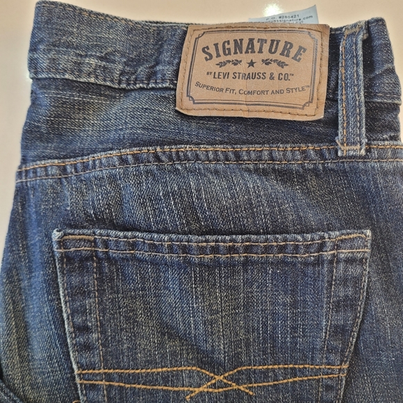 Levis Signature Jeans - Slim Straight - Men's size 32 x 32 - Picture 4 of 12